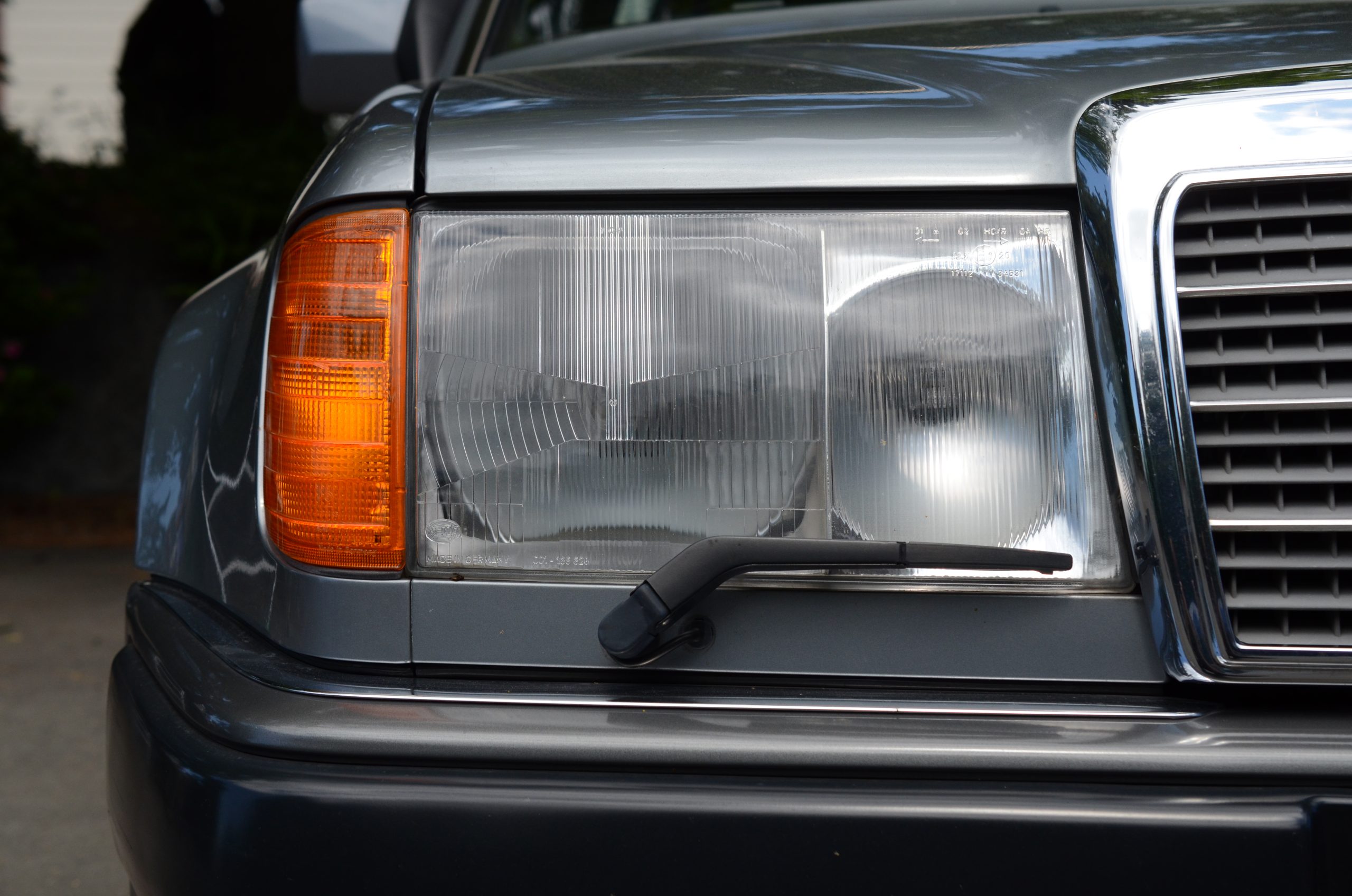 No.38 1992年式 メルセデスベンツ 500E | TdM 2025